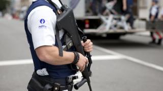 Policeman with gun in Belgian street, 7 August 2016
