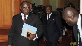 Un nouveau gouvernement au Gabon  BBC News Afrique