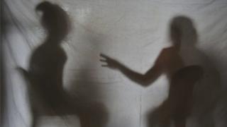Falkan ayaa noqday mid aysan filaneyn dadka deegaanka