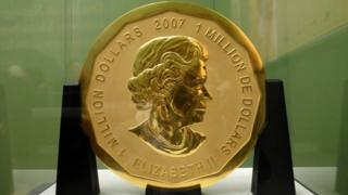 Ico giceri cibwe gishushanijeko umwamikazi Elizabeth wo mu Bwongereza