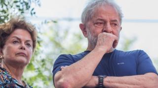 Lula da Silva et Dilma Roussef, samedi, au siège du syndicat des métallurgistes.