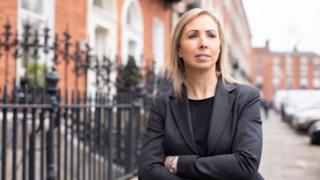 Helen Dixon