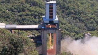 Abavuga ibintu n'ibindi bavuga ko Korea ya ruguru yateye intambwe mu gukora ibigwanisho ruhonyanganda
