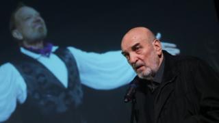 Алексей Петренко