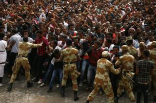 Watu kadhaa nchini Ethiopia ambao walikuwa wakifanya maandamano ya kuipinga serikali walifariki katika makanyagano