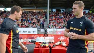 Sam Warburton a George North