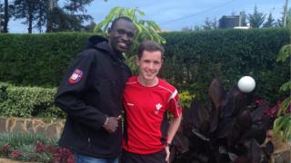 David Rudisha ac Owen Roberts