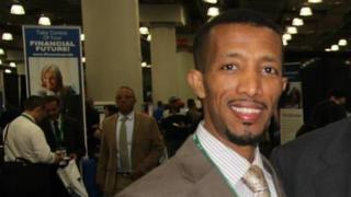 አብዱልሰላም ጠንካራ ሰራተኛ ሲሆን ሕይወቱን ለመለወጥ በርካታ ውጣ ውረዶችን አልፏል
