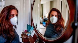 கொரோனா வைரஸ் : 12 வாரங்களுக்கு தனிமைப் படுத்தப்பட வேண்டுமா ?