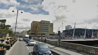 Caerdydd