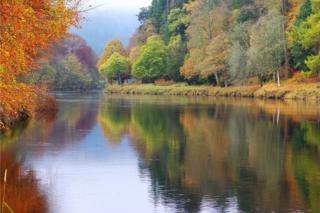 Autumn colours in Dunkeld