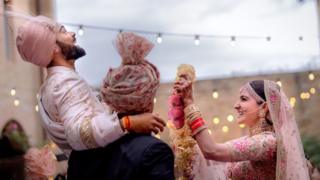 அனுஷ்கா ஷர்மாவை மணந்தார் விராட் கோலி