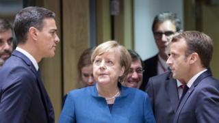 Los presidentes de España (izquierda), Alemania y Francia (derecha).
