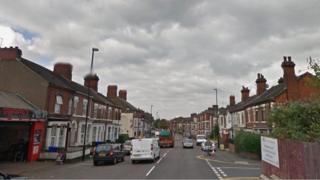 Waterloo Road junction with Hawthorne Street