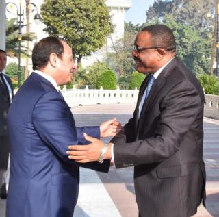 ጠቅላይ ሚኒስትር ኃይለማርያም ደሳለኝ እና ፕሬዝዳንት አብዱል ፈታ አል አሲሲ