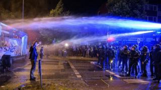 Jami'an tsaro da masu bore a birnin Hamburg na kasar Jamus