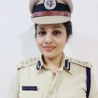 டிஐஜி ரூபா