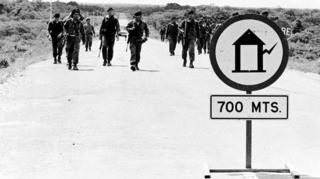 Tras recibir la alerta de los residentes de la zona, el Ejército venezolano se desplegó en la zona.