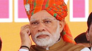 नरेंद्र मोदी