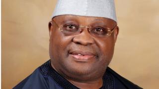 Sẹnetọ Ademọla Adeleke