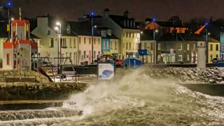 Large waves as Storm Isha hits Mid and East Antrim