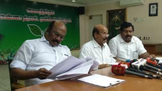 ஆதிமுக செய்தியாளர் சந்திப்பு