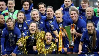 Chelsea women celebrating winning the Conti Cup