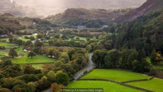 Kata cwtch merupakan konsep yang sangat Welsh dan bisa membangkitkan rasa akan rumah.