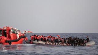 Abimukira bashika ibihumbi bine nibo bamaze gusiga ubuzima mu kiyaga Mediterane kuva mu kwezi kwa mbere