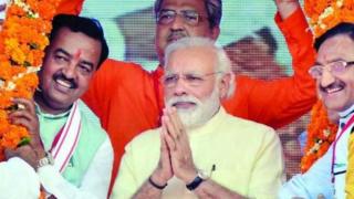 नरेंद्र मोदी और केशव प्रसाद मौर्य
