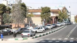 Cars queue at a petrol station in Tehran on 15 November 2019