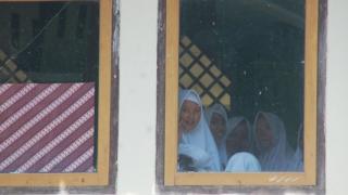 Sekolah bercadar