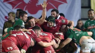Scarlets a Benetton