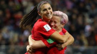 Alex Morgan yatsinze ibitego bitanu wenyine