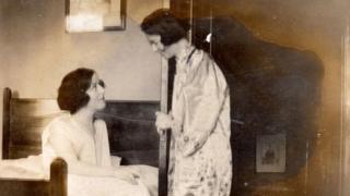 Elizabeth and Nell Corr
