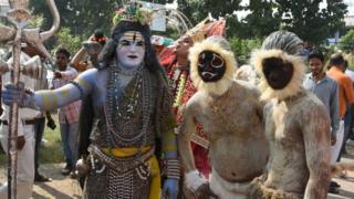 అయోధ్యలో శోభాయాత్ర