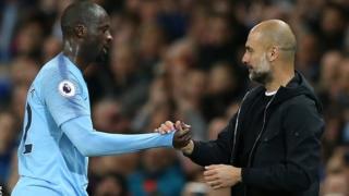 Yaya Toure (kushoto) alianzishwa mechi moja pekee ya ligi msimu wa 2017-2018