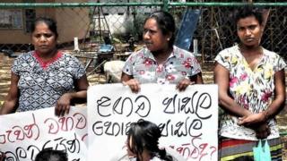 අග්රබෝධි පාසැළ ඉදිරිපිට නිහඬ විරෝධතාව