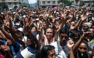 Supporters of defeated Madagascar presidential candidate Marc Ravalomanana protest in Antananarivo, Madagascar 29 December 2018