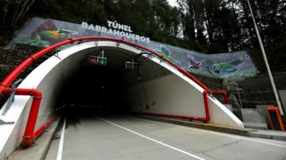 Entrada do túnel da Linha