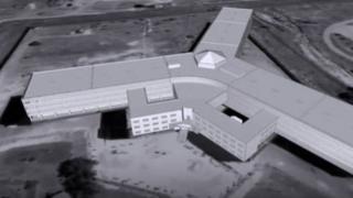 Жонс журналисттерге спутниктен тартылган эки сүрөттү көрсөттү. Ал сүрөттөр 2015-жылдын январында тартылган.