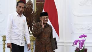 Joko Widodo dan BJ Habibie