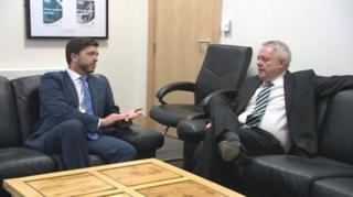 Crabb a Carwyn