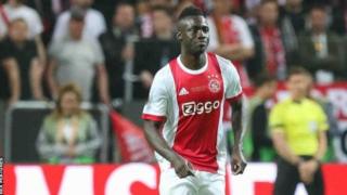 Davinson Sanchez
