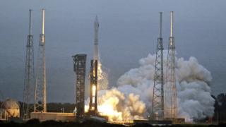 A United Launch Alliance Atlas 5 rocket lifts off from launch complex 41 at the Cape Canaveral Air Force Station,