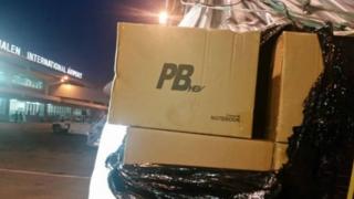 Une partie des ordinateurs PB HEV est arrivée samedi 23 décembre 2017 à Yaoundé.
