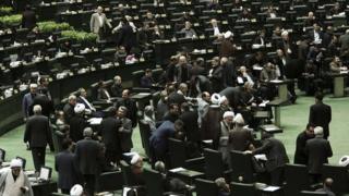 نمایندگان مجلس ایران کلیات لایحه توافقنامه تغییرات اقلیمی پاریس را تصویب کردند