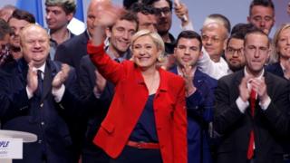 Bà Marine Le Pen là ứng viên tổng thống của phe thiên hữu Pháp