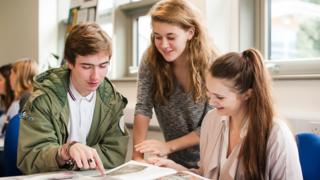 Students in art history A-level