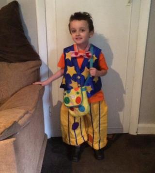 Harry from Birmingham loves Mr Tumble so he decided to dress up like him